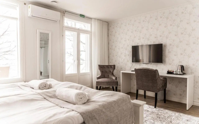 Hotel Radalla