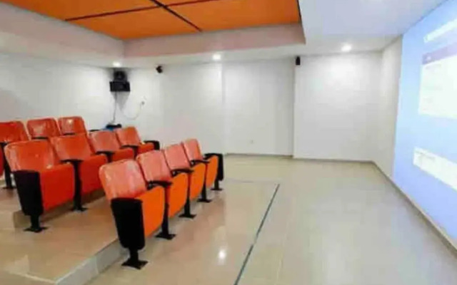 CE26 Beautifull Apartment and Parking