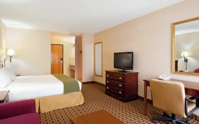 Holiday Inn Express Ottawa