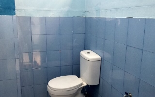 Hotel O Homestay 47 Latanete Near Living Plaza