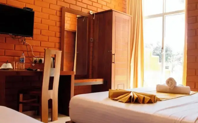 Monaara Leisure - Anuradhapura