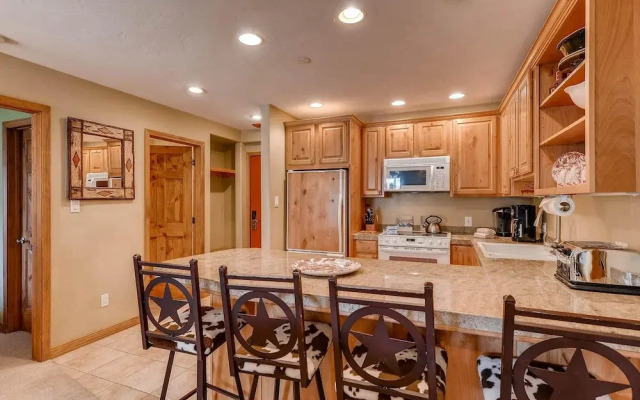 Westwind 202 2BD 2BA Plat. Condo