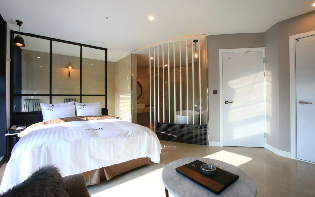 Butique 9 Hotel Gunja