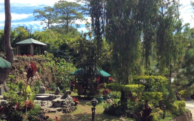 Log Cabin Hotel-Baguio