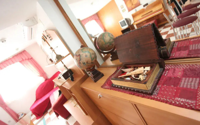 Split Apartments Peric