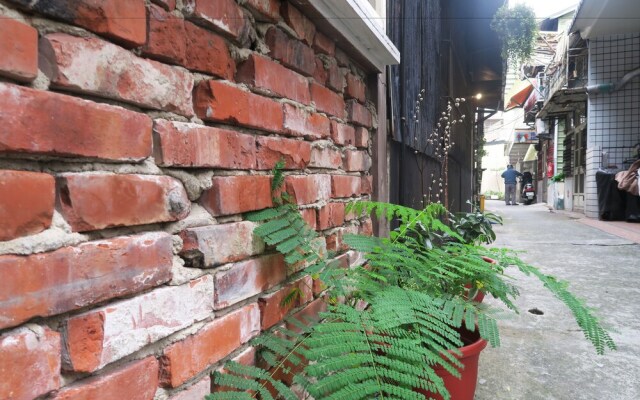 The Old House Chiayi B&B