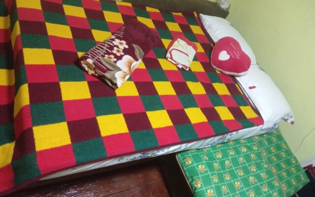 Room in Guest Room - Retreat Rustical For 2 People