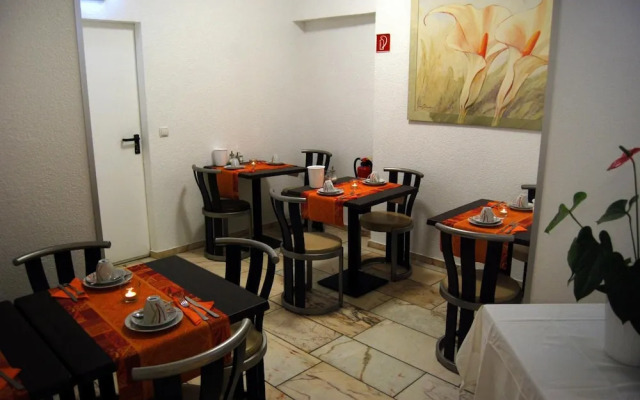 Hotel Rheinischer Hof