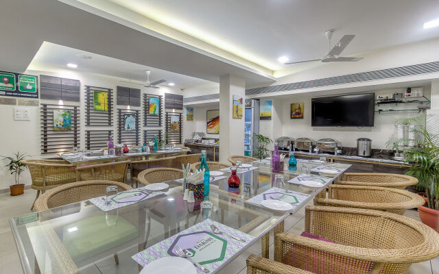 Treebo Daksh Residency