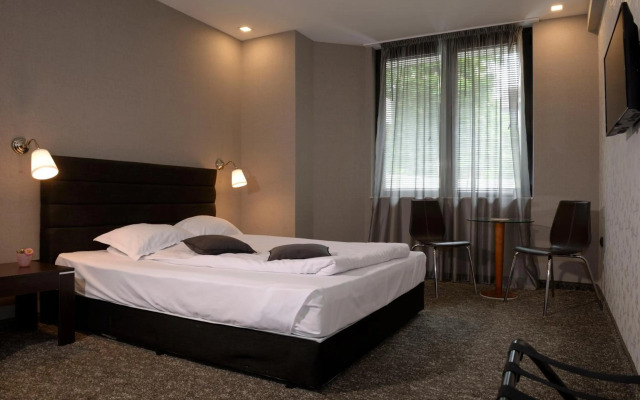 St George Hotel