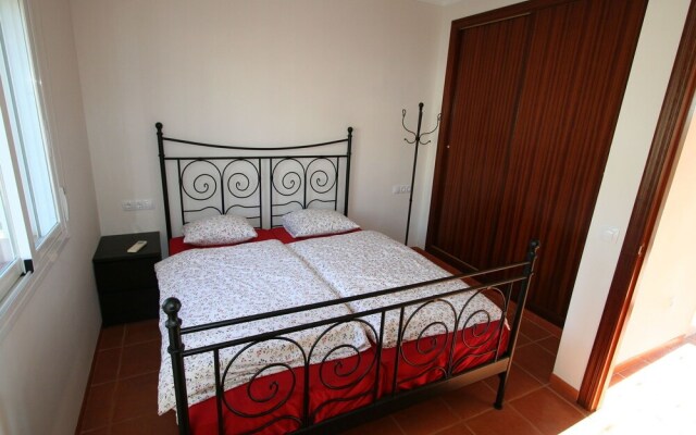 Delightful Villa in Algarrobo with Beach Nearby