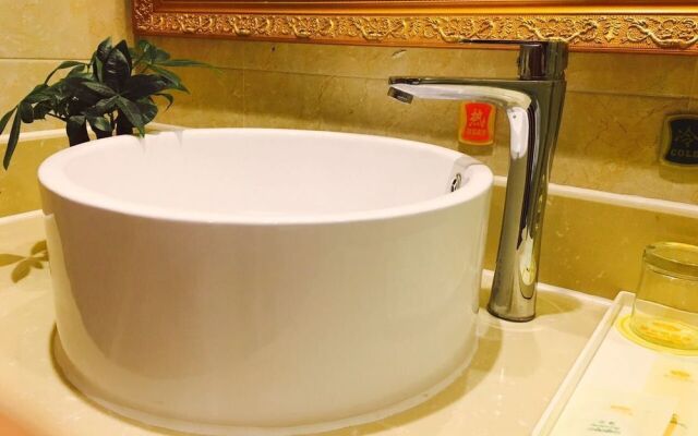 Vienna Hotel Shanghai Pudong Airport Nanzhu Branch