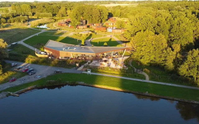 Elegant Mansion With Pools
