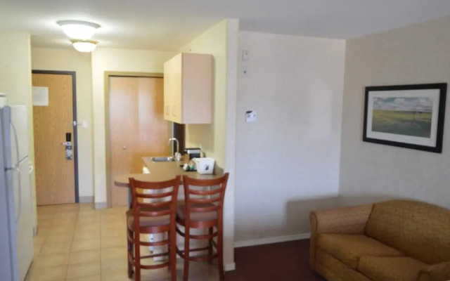 Super 8 Grande Prairie