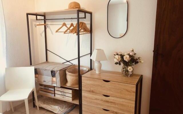 Chez Mamie Villa T2 à Sanary maison chaleureuse et ensoleillée