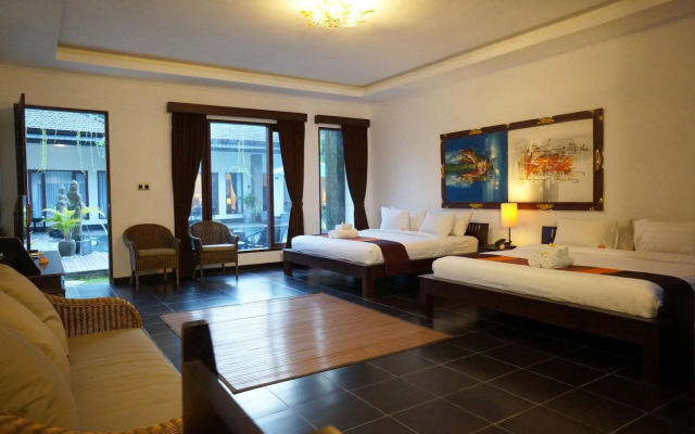 Ubud Raya Hotel