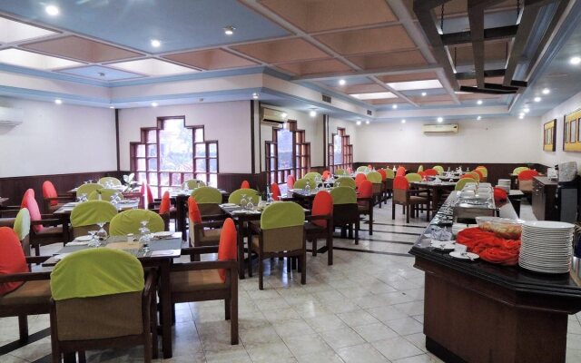 Hotel Nirvana Luxury International