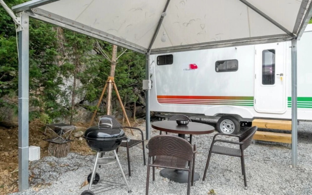 Four Seasons leisure town - Glamping