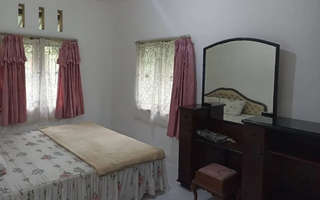 Tempat Nginap 3BR Ciater Highland Resort – Guest Rooms – Cisaat
