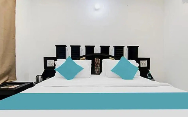 Fabhotel Aditya And Kings