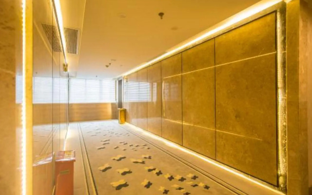 Tiangong International Hotel