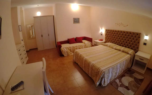 Hotel Ristorante Combolo