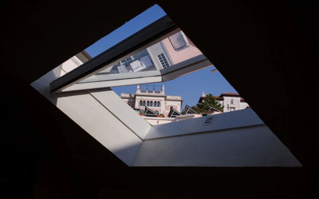 Lisbon Calling Rooms & Studio