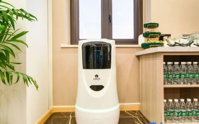 Zhuji Boya Hotel (Honghui Fortune Building Dianchi Middle School)