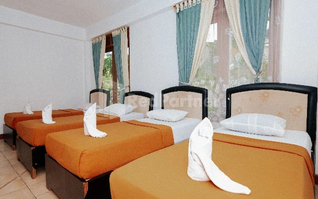 Villa Green Valley Puncak RedPartner