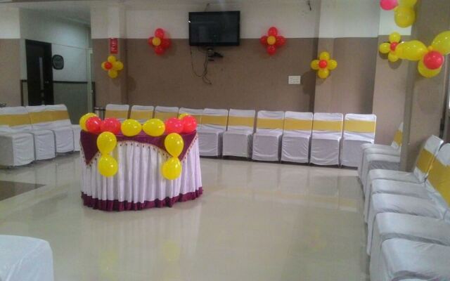 Abhinav Hotel