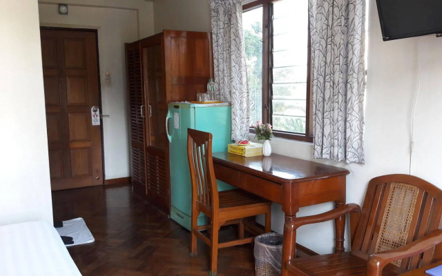 Queen Shin Saw Pu Hotel