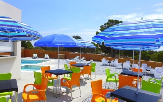 Apartamentos Sun Dore 68
