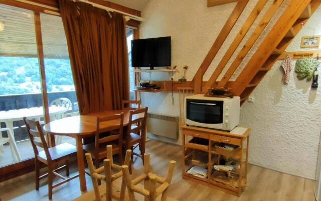 Appartement Cauterets, 2 pièces, 6 personnes - FR-1-234-238