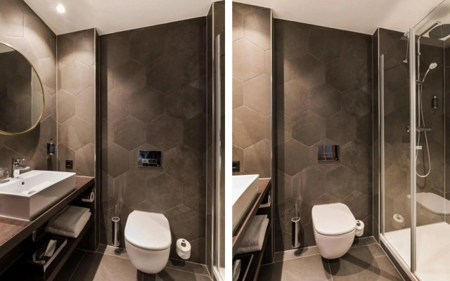 The James Hotel Rotterdam
