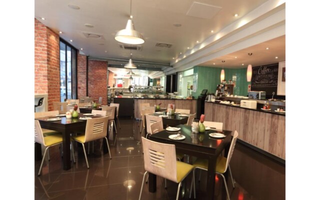Cape Diamond Boutique Hotel