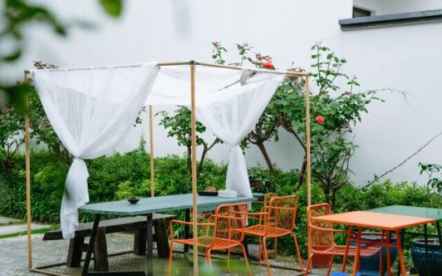 Jiaxing Luxihui Kaiyuan Grand House Hotel