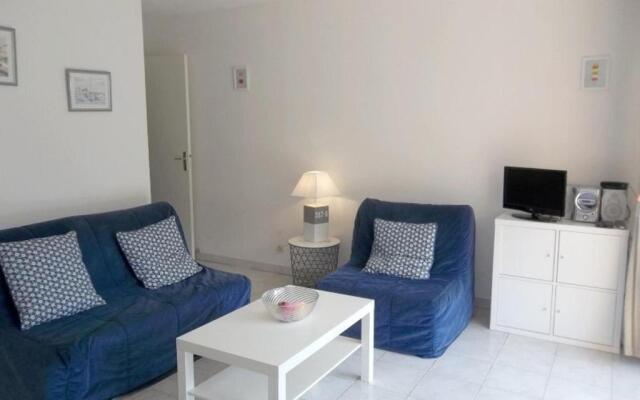 Appartement Le Lavandou, 2 pièces, 4 personnes - FR-1-251-359