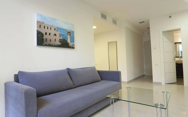 Sea Land Suites