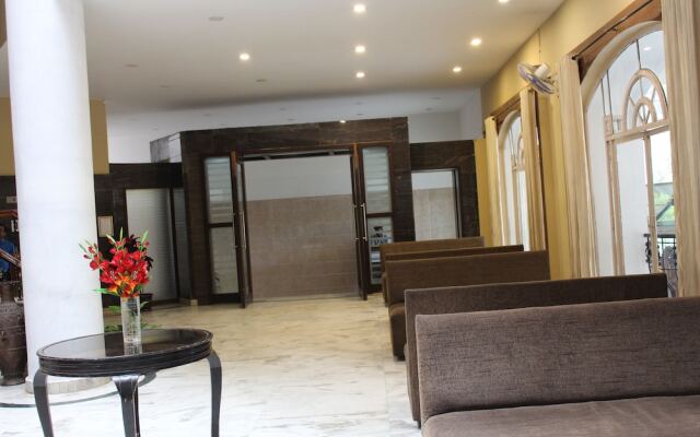Hotel Pooja International
