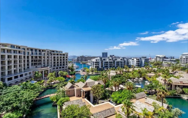 The Marina Family Penthouse - 704
