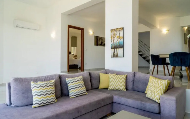 Joy of the Sea Villa