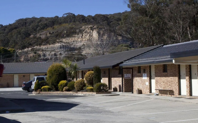 Zig Zag Motel