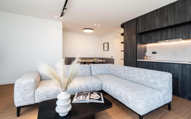 5BD Luxury Penthouse With Sea View
