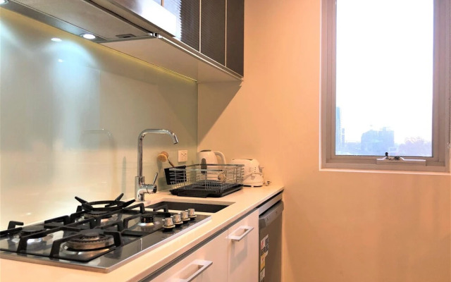 ReadySet Apartments on Spencer West
