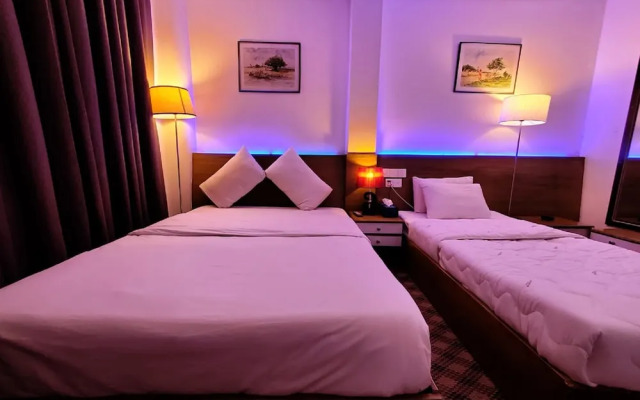 Hotel Holy City BD