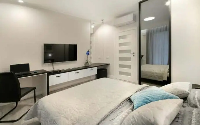 PandO Apartments Solec