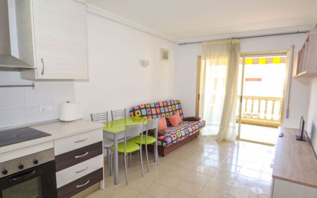 Apartment Albeniz La Pineda