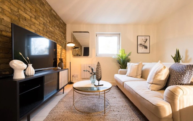 The Highgate Hideaway - Modern Stylish 2bdr Flat