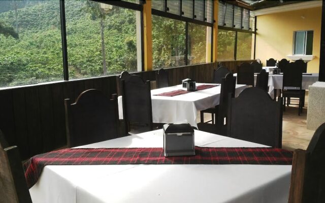 Hotel y Restaurante Eco Chibulbut