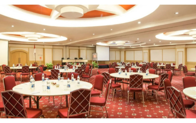 Cabin Hotel